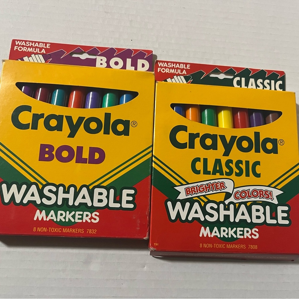Vintage crayola  Bold & Classic Washable Markers